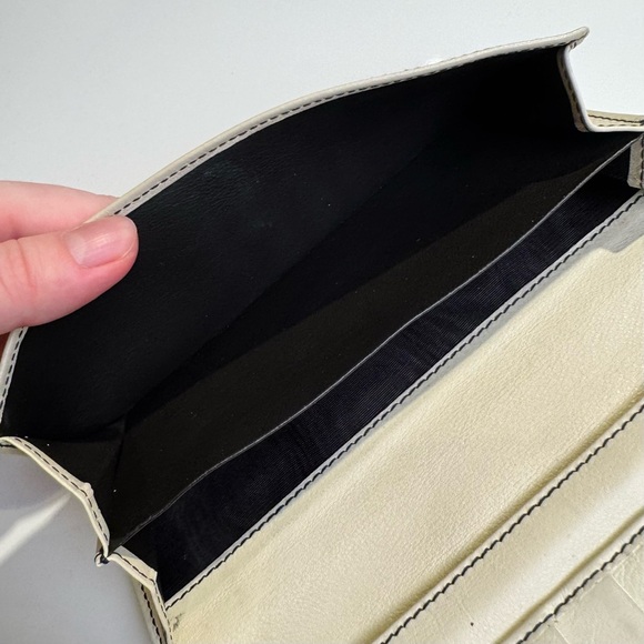 Gucci Navy Blue Wallet - Picture 7 of 7